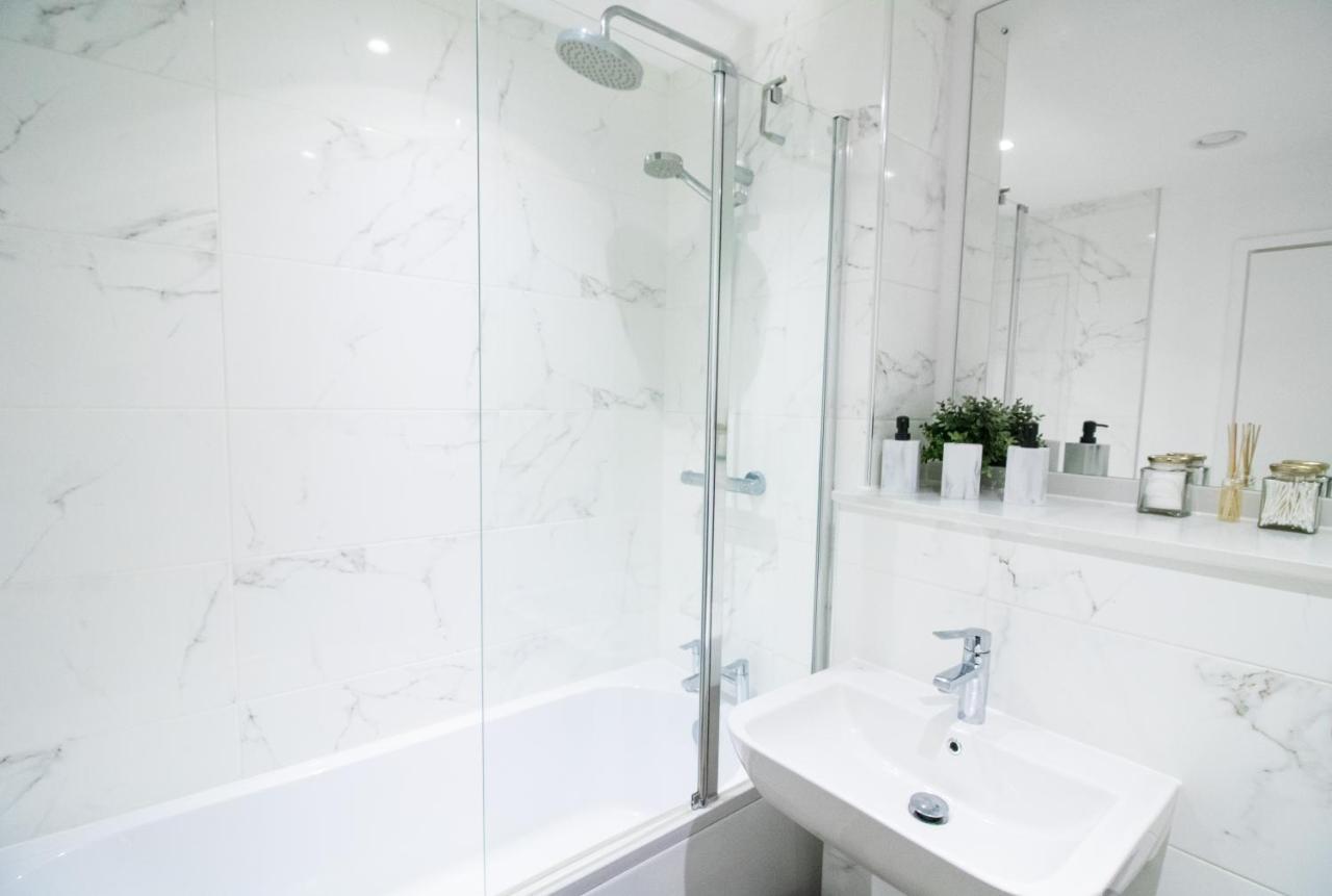 Beautiful Place - 2 Bedroom Apartment On Broad Street Birmingham Exteriér fotografie