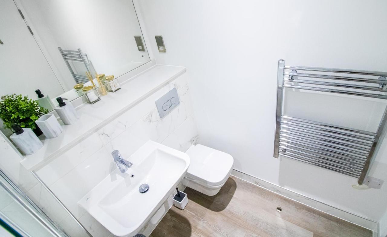 Beautiful Place - 2 Bedroom Apartment On Broad Street Birmingham Exteriér fotografie